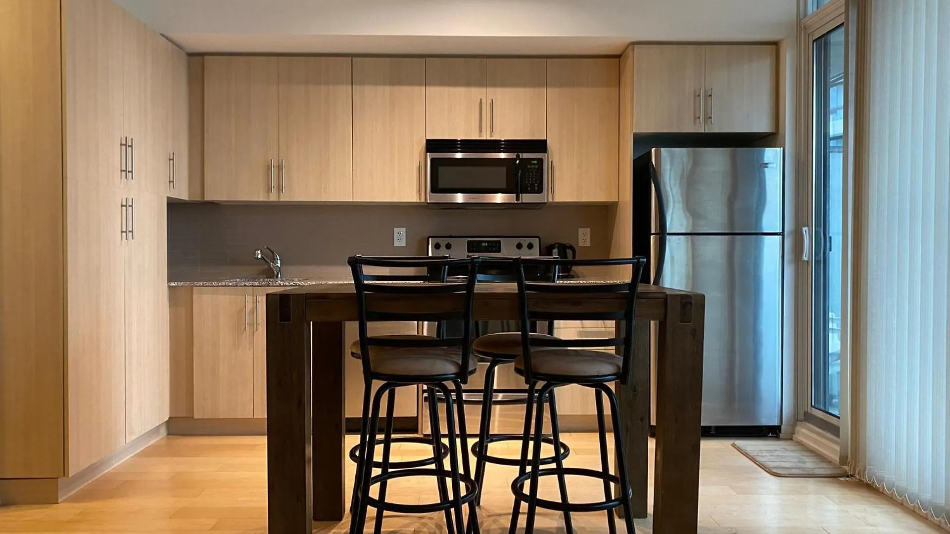 Monarch Residences Toronto Apartment