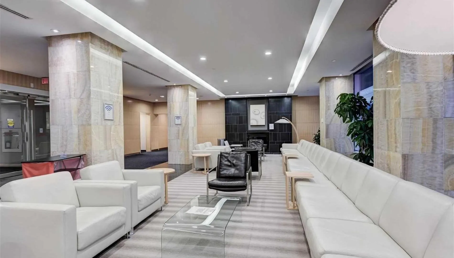Monarch Residences Toronto Canada